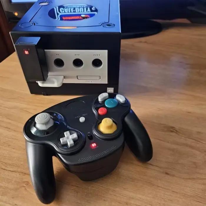 Contrôleur de manette de jeu sans fil 5 couleurs pour console de jeu NGC avec adaptateur 2.4G