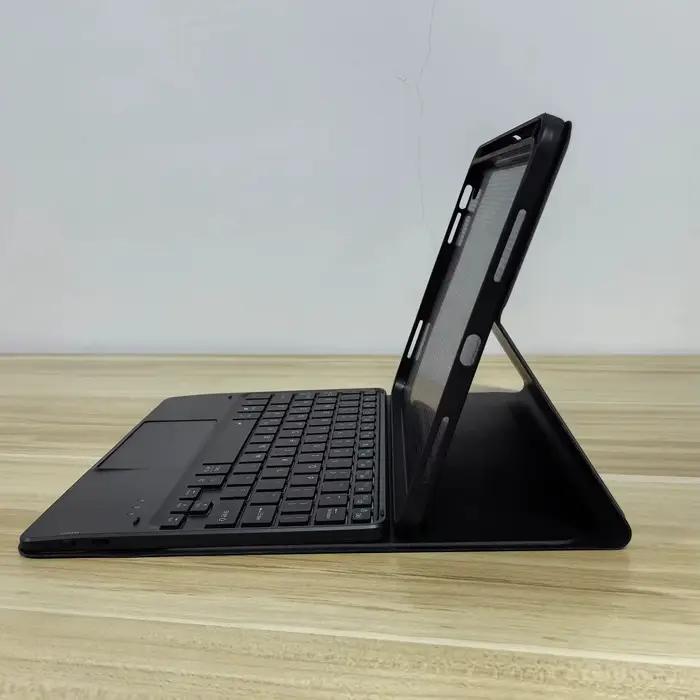 Étui avec clavier pour iPad 11e génération