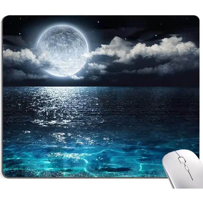 Tapis de souris carré avec motif lune illuminant l'océan bleu clair