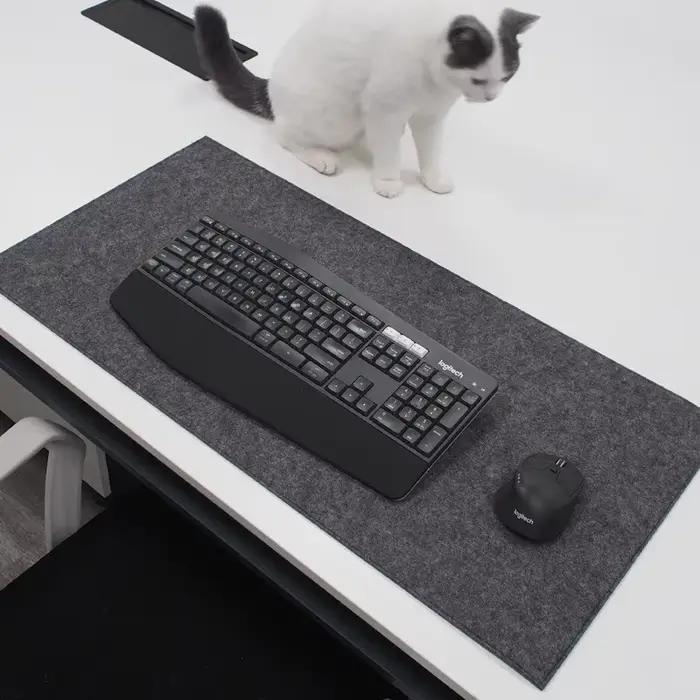 Grand tapis de bureau d'ordinateur doux et respirant