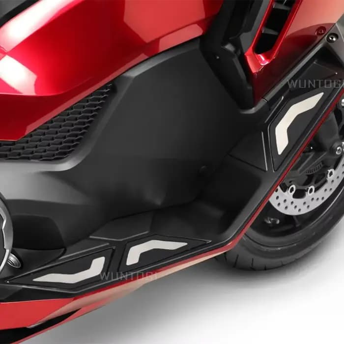 Couvercle latéral de pédale pour moto Forza 750 2025