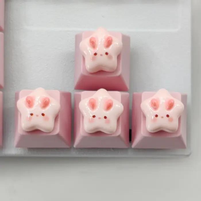 Capuchons de touches directionnels pour clavier mécanique