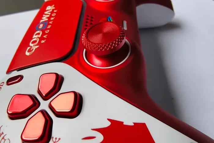 Coque de manette PS5 God of War Ragnarok édition limitée