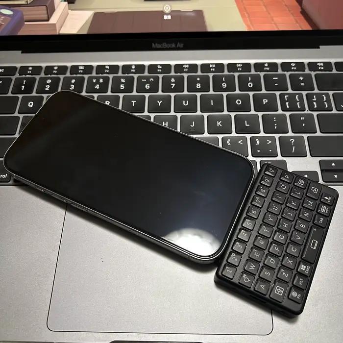 Clavier rétro EXknight Mini Bluetooth avec pavé tactile
