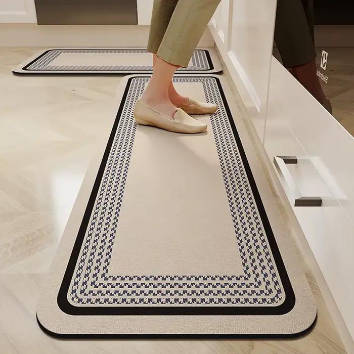 Tapis de sol long pour cuisine, très absorbant et facile à nettoyer, tapis d'entrée pour armoire de buanderie, décoration de maison simple et luxueuse
