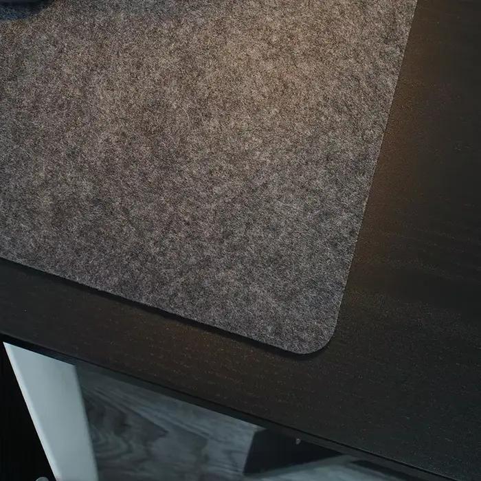 Grand tapis de bureau d'ordinateur doux et respirant