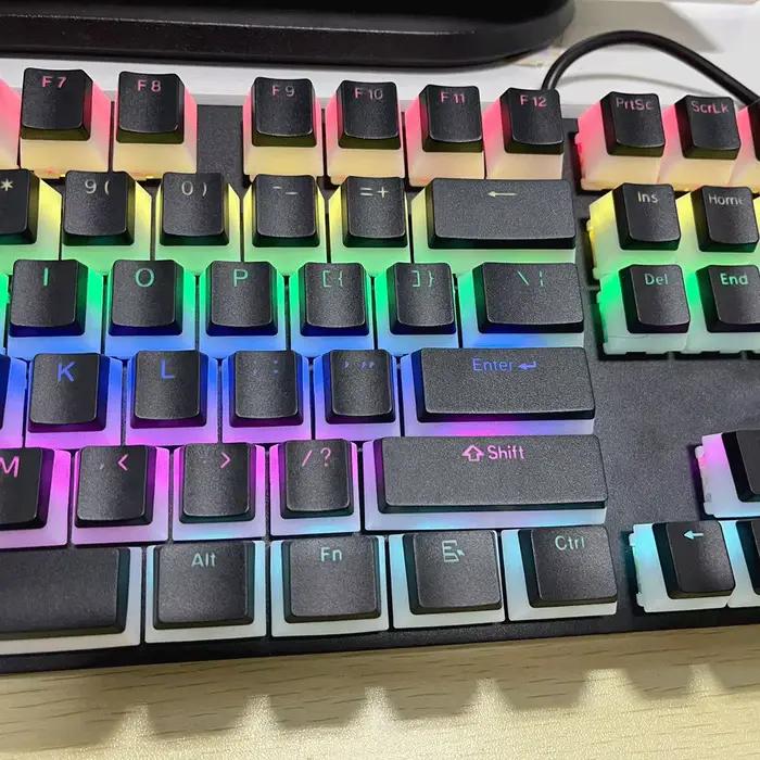 Clavier mécanique avec touches Pudding