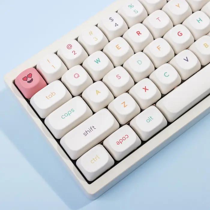 Capuchons de touches Emoji MOA colorés PBT personnalisés pour claviers mécaniques 60 84 98 108 touches dessin animé univers jeux pour ordinateur portable