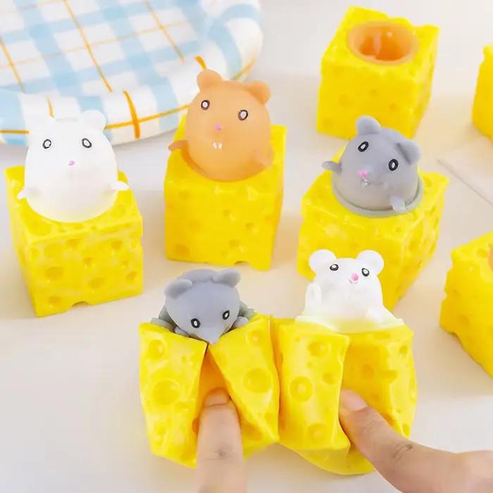 Jouet anti-stress pop-up en forme de souris de fromage