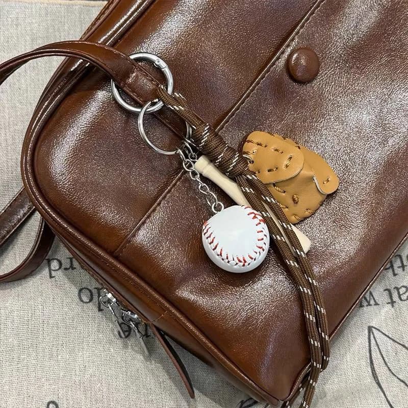 Porte-clés cadeau pour hommes et femmes, mini gant de baseball et porte-clés chauve-souris en bois,
