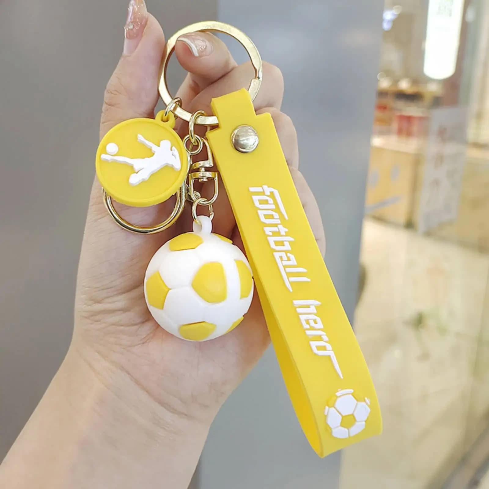 Porte-clés de Football coloré pour les Fans de joueurs d'équipe, cadeaux Souvenirs de sport pour fem